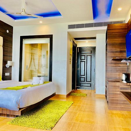 Royal Green Mashobra - Mountain And Valley View Rooms Shimla Eksteriør billede