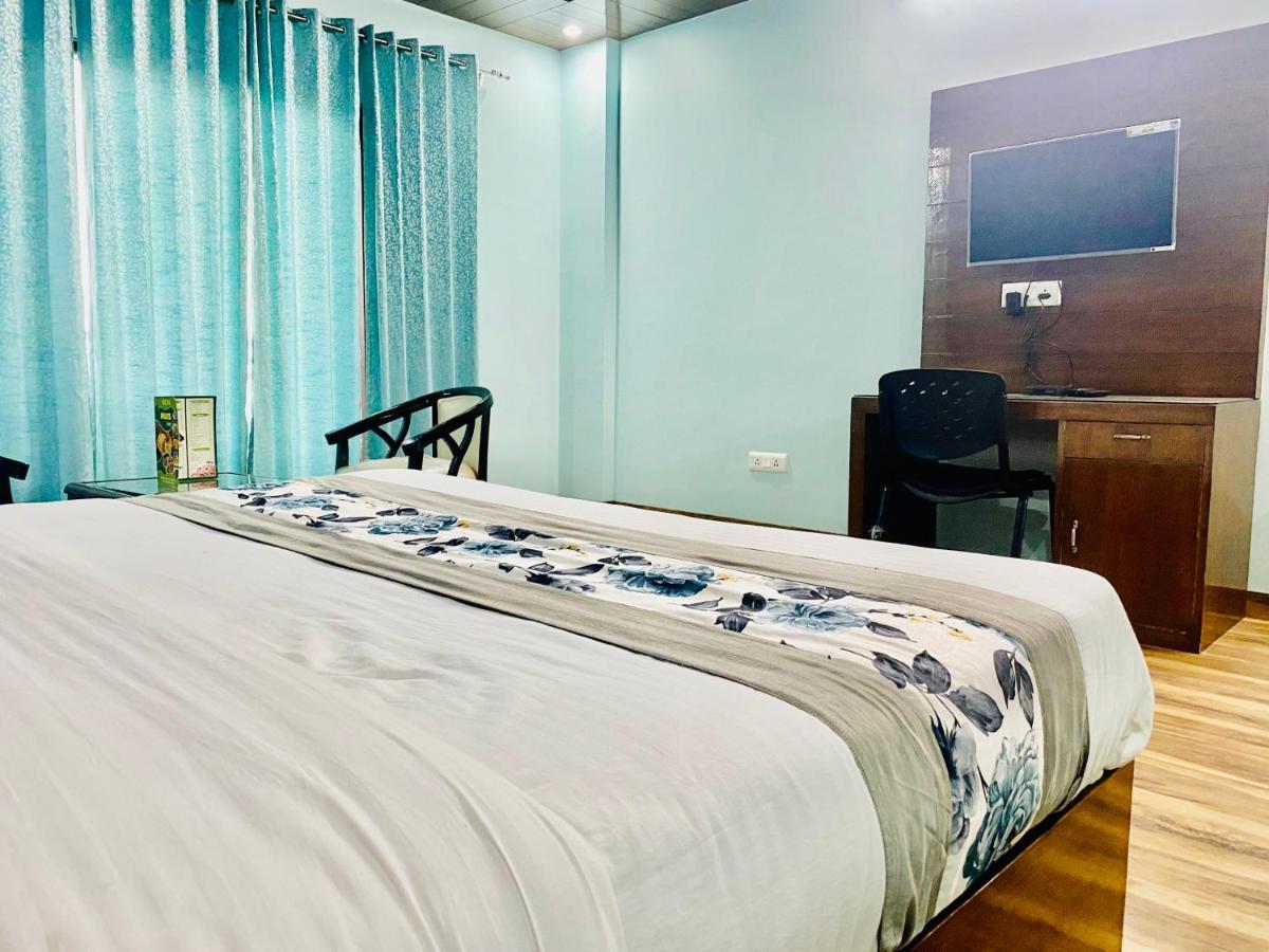 Royal Green Mashobra - Mountain And Valley View Rooms Shimla Eksteriør billede