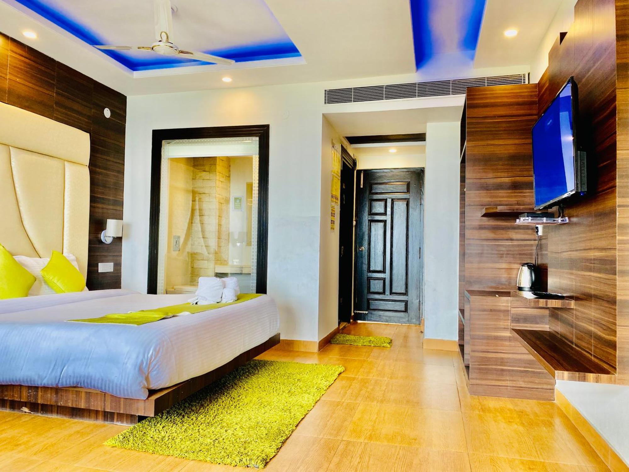 Royal Green Mashobra - Mountain And Valley View Rooms Shimla Eksteriør billede